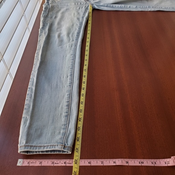 American Eagle Jegging Super Stretch Light Wash - Picture 3 of 8